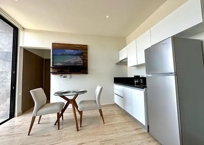 Ocean View Cozy W Gym, Rooftop, Jacuzzi 417 Musa Apartment